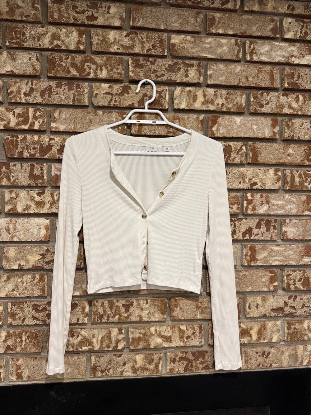 Wilfred Neptune Cream Ribbed Button-Front Long-Sleeve‎ Crop Top